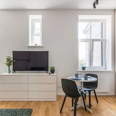 Διαμέρισμα Cozy Modern - Great For Short Trips