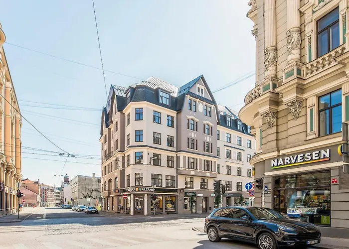 Cozy Modern - Great For Short Trips Διαμέρισμα *