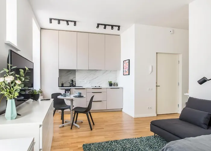 Cozy Modern - Great For Short Trips