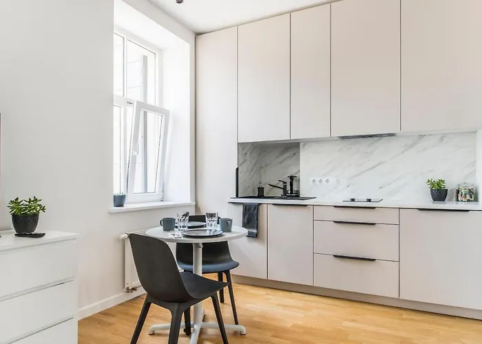 Cozy Modern - Great For Short Trips *