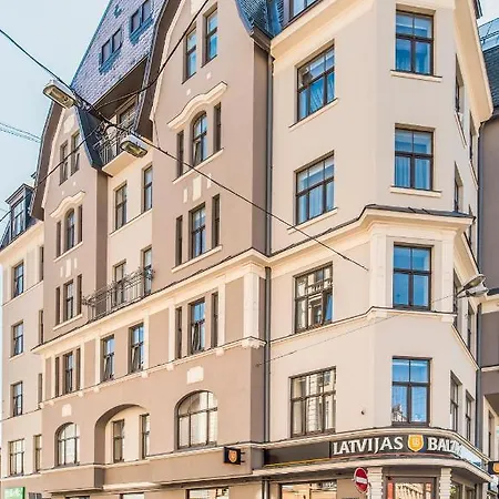 Cozy Modern - Great For Short Trips Apartment